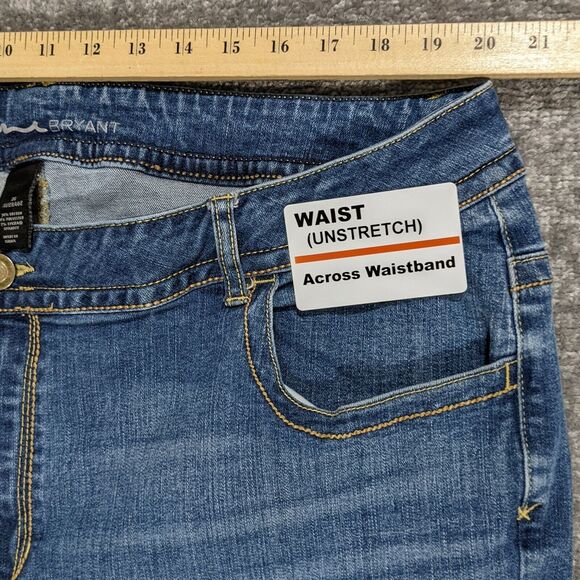 Lane‎ Bryant Bootcut Jeans Women Size 26 Slim Genius Fit Inseam 26.5" Raw Hem - Picture 10 of 12